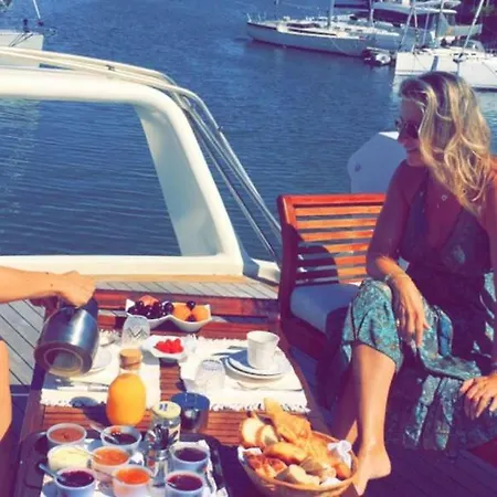 Yacht Deauville